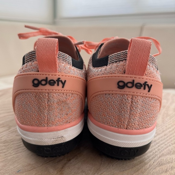 GDEFY By Gravity Defyer Women's PINK Jenni Athletic Shoes Size 8 - Picture 6 of 12